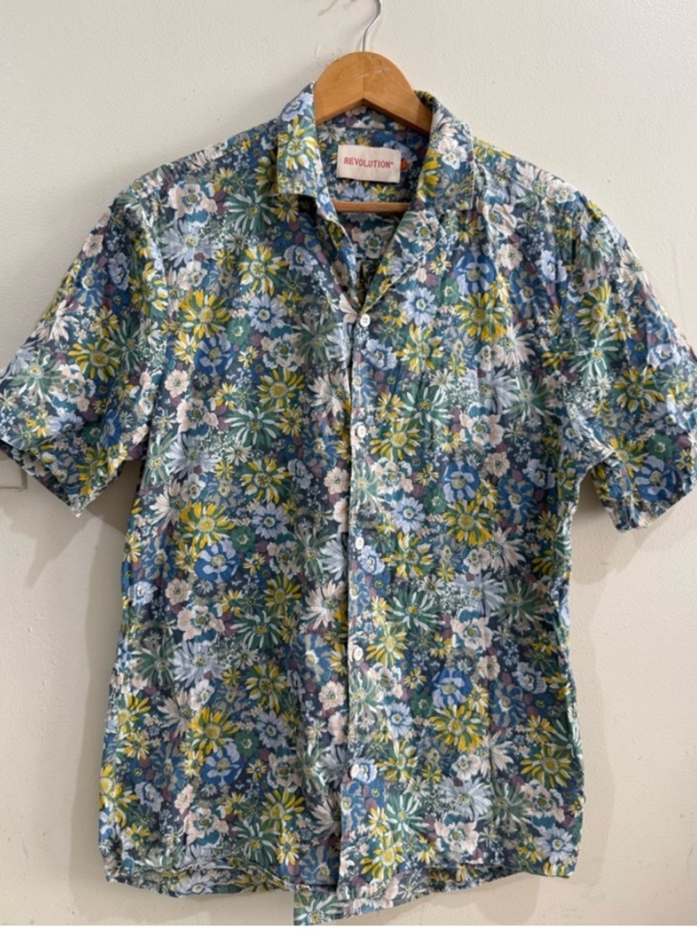 Revolution Men’s Short-Sleeve Floral Button-Down — Blue, Yellow, Green